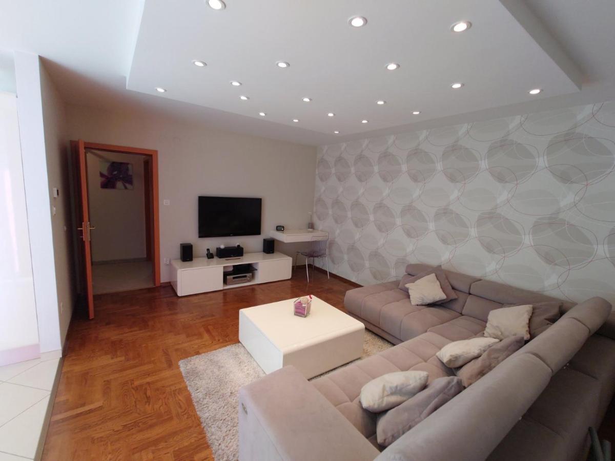 Апартаменты Apartman Mare Nostrum**** Риека Экстерьер фото
