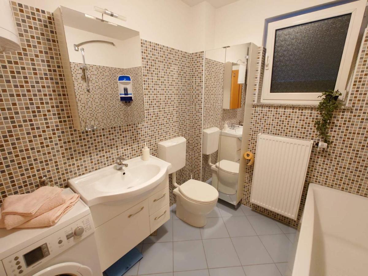 Апартаменты Apartman Mare Nostrum**** Риека Экстерьер фото
